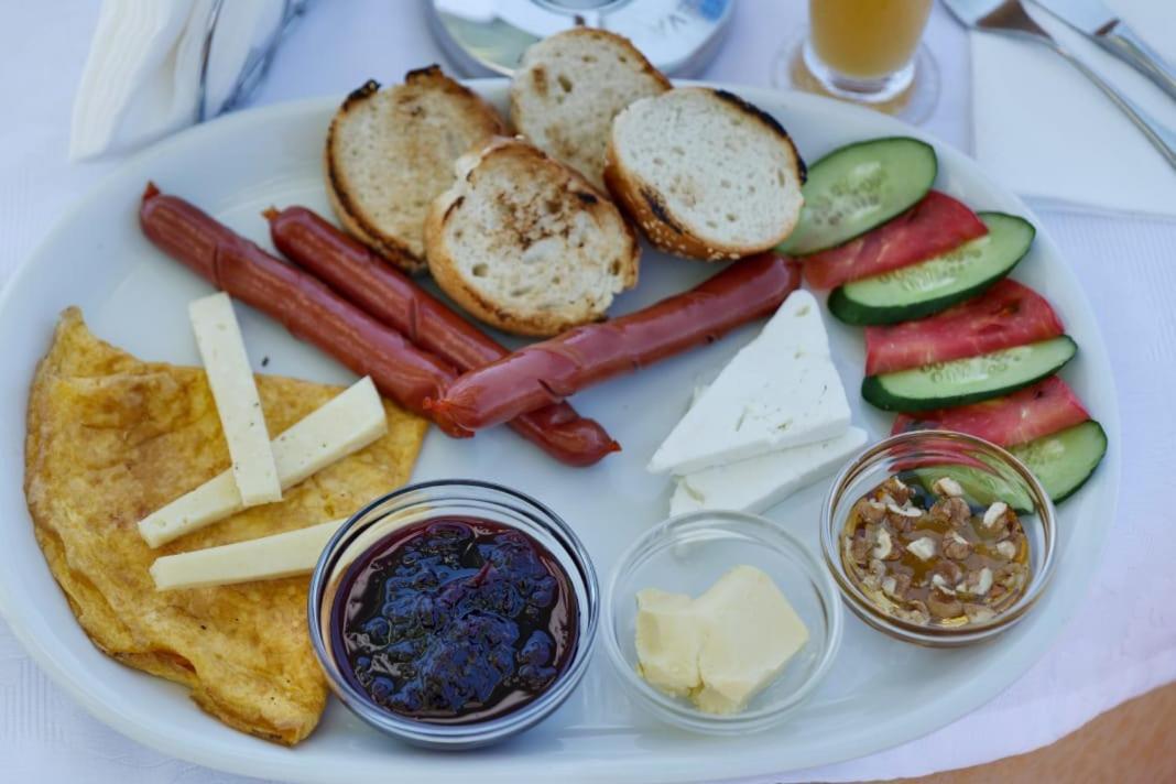 Blue Heaven Hotel Saranda Zewnętrze zdjęcie
