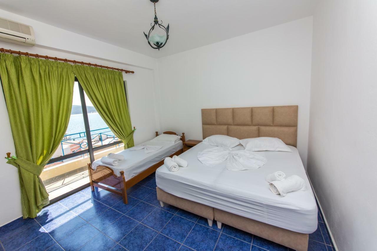 Blue Heaven Hotel Saranda Zewnętrze zdjęcie